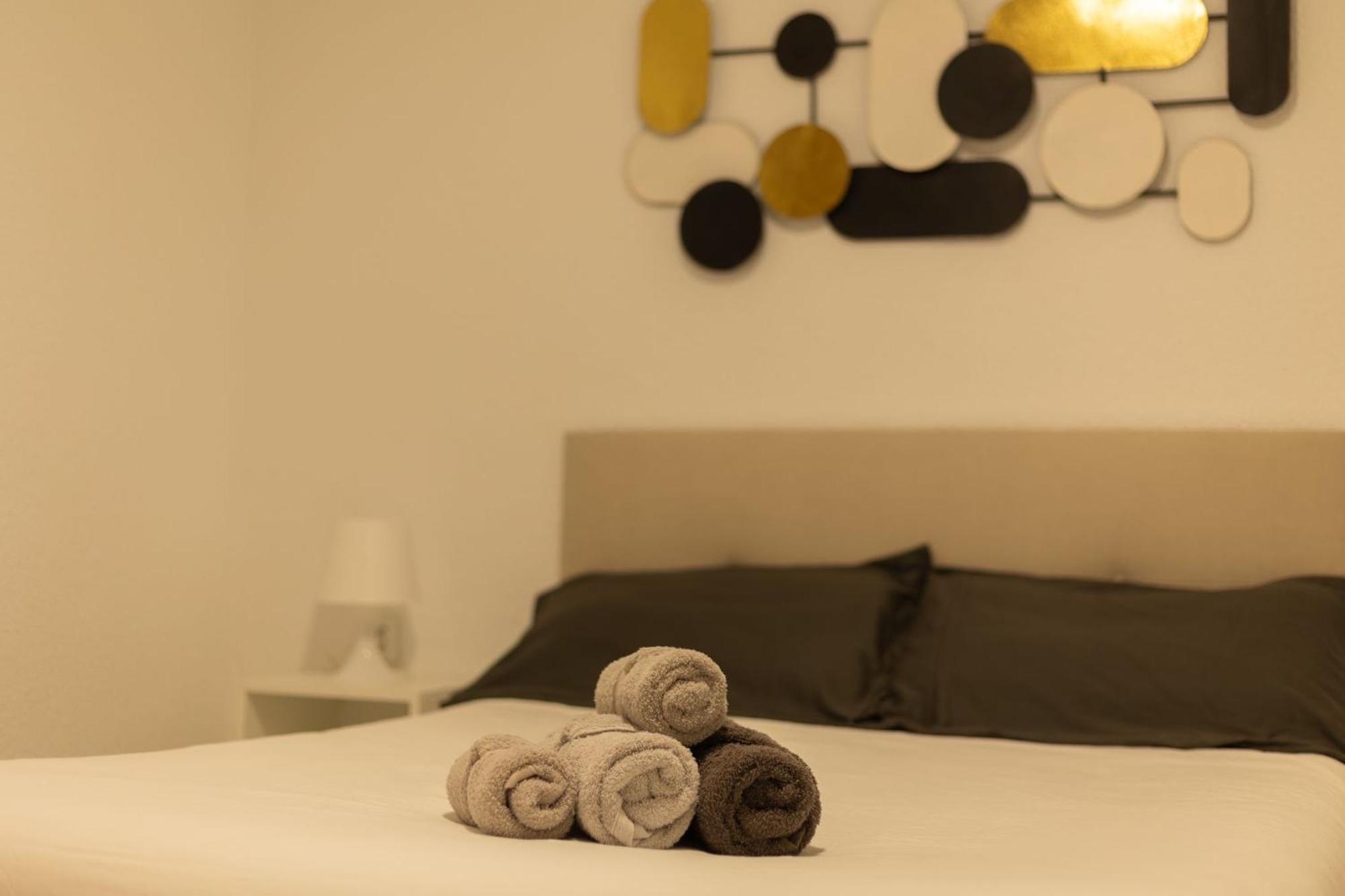 Jardines Del Triunfo Apartamentos 格拉纳达 外观 照片